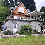 Shambala Casa Luna Daire Someraro